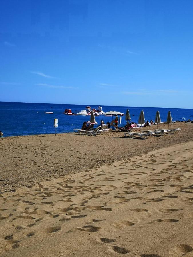 Apartamento Playa Santa Sussana Barcelona ซานตาซูซานนา ภายนอก รูปภาพ