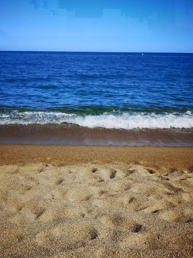 Apartamento Playa Santa Sussana Barcelona ซานตาซูซานนา ภายนอก รูปภาพ